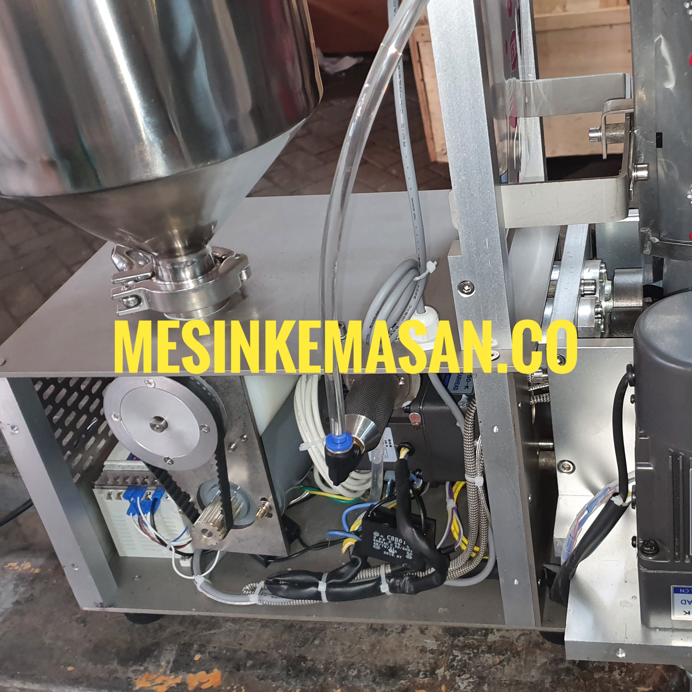 mesin filling liquid vertikal mini 2